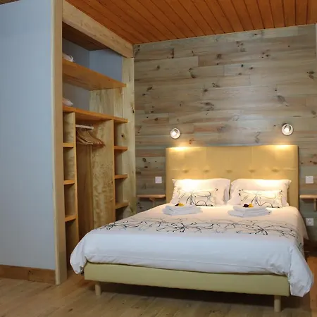 فندق مبيت وإفطار La Ferme De La Patte D'oie Saint-Michel (Gers)