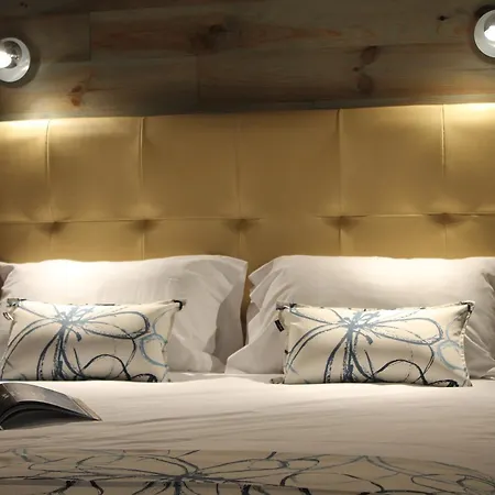Bed & Breakfast La Ferme De La Patte D'oie 3*